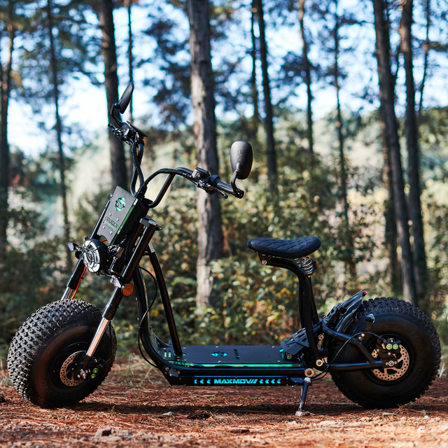 3000-W-Elektromotorrad mit individuellem Logo-Licht und gro&szlig;er Reichweite von 70 km